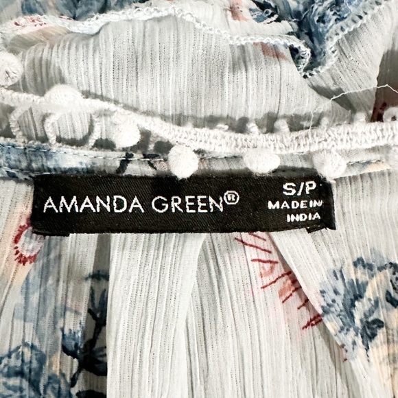 🦩 AMANDA GREEN Bohemian Trumpet Sleeve Floral Semi Sheer Blouse (🦩2 for $25) - Picture 10 of 14